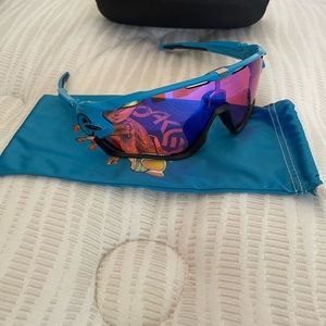 Oakley Custom JawBreaker Sunglasses with Prizm Trail Lense